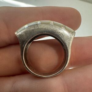 Vintage Sterling Ring Silver Mother of Pearl Inlaid Band